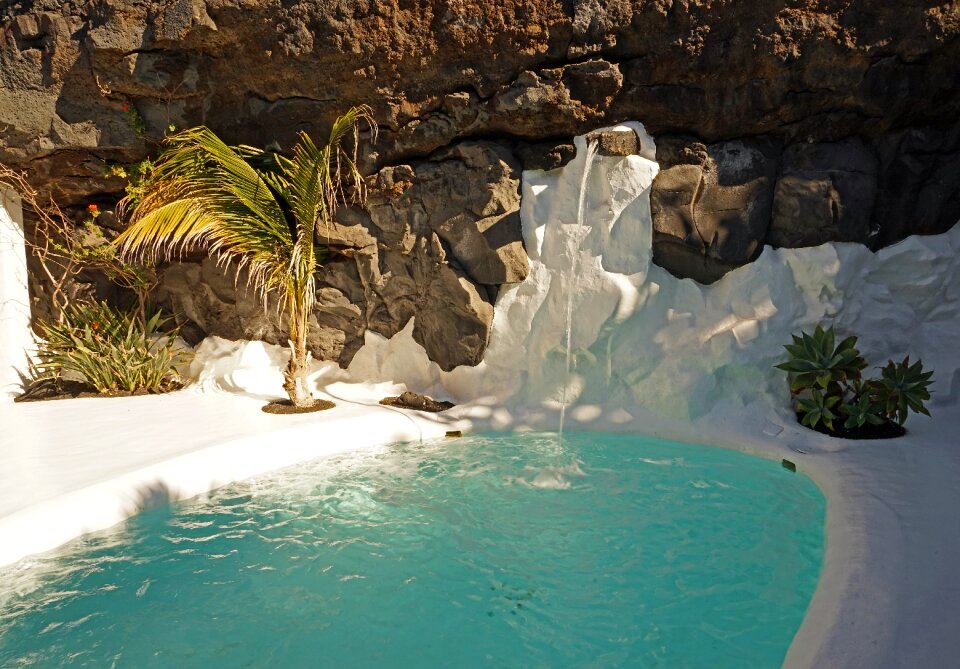 César manrique artwork house in tahiche