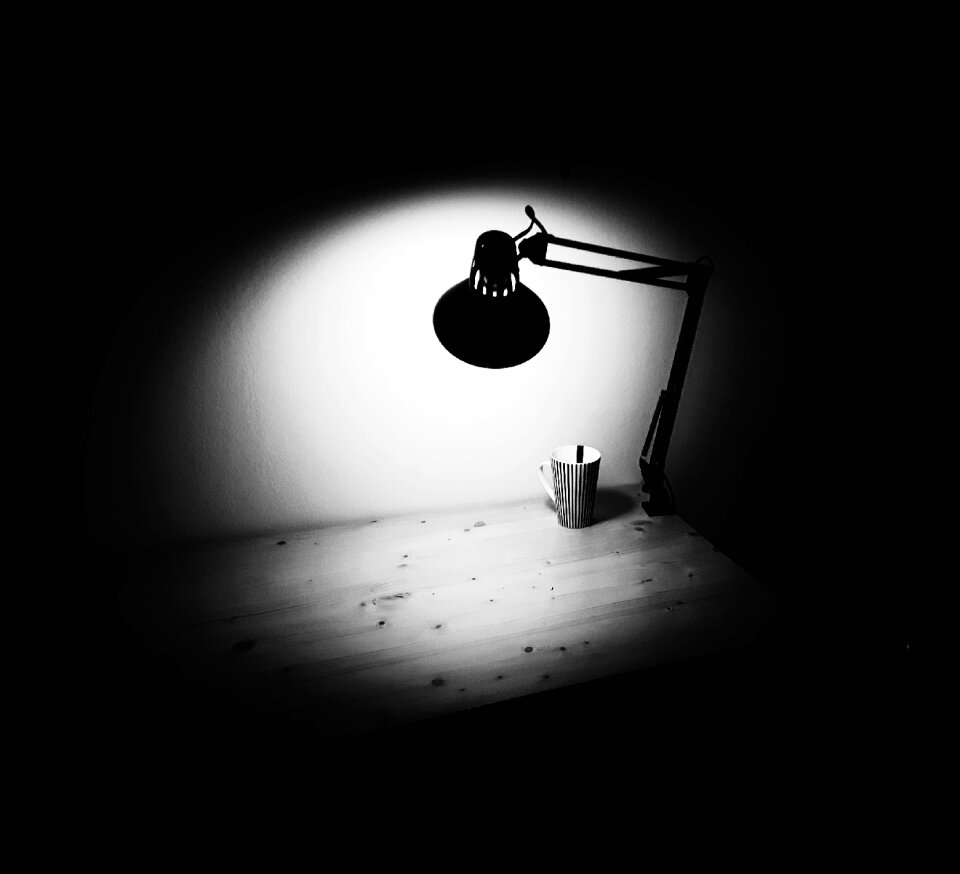 Replacement lamp night work desk
