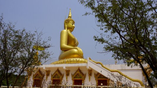 Thailand temple measure statue