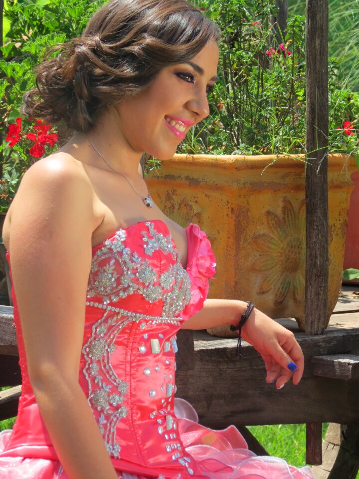 Sorisa party dress