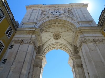 Monument rua augusta arch photo