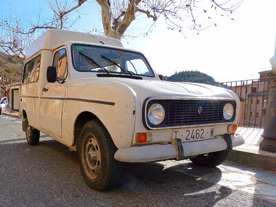 Vintage renault f6 renault 4l