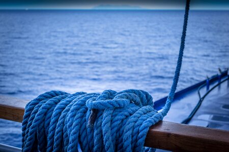 Hawser travel sea