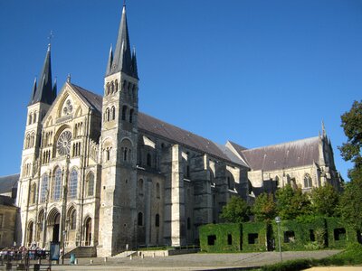 Reims architecture church photo