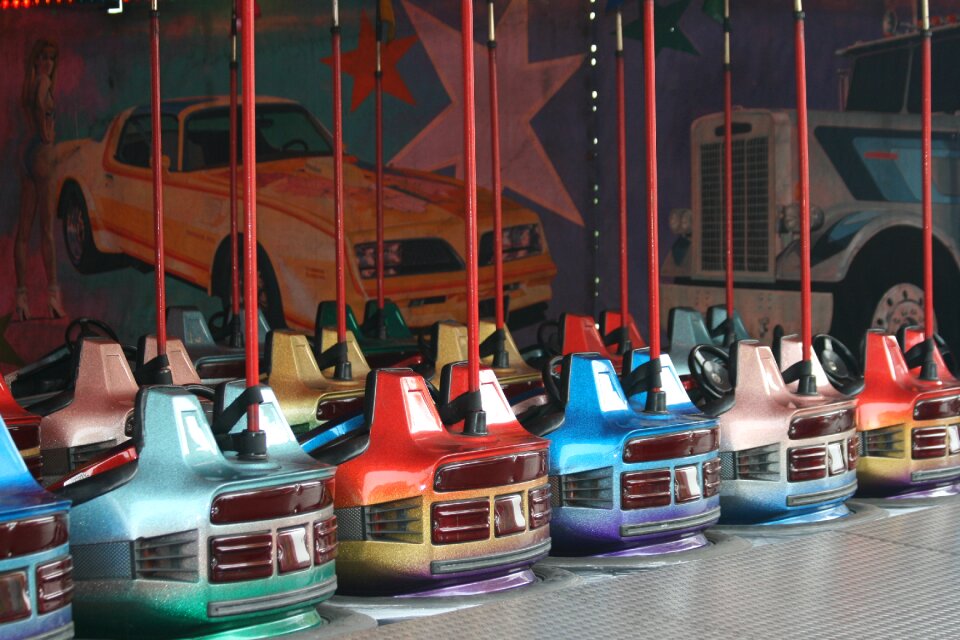 Amusement park ride