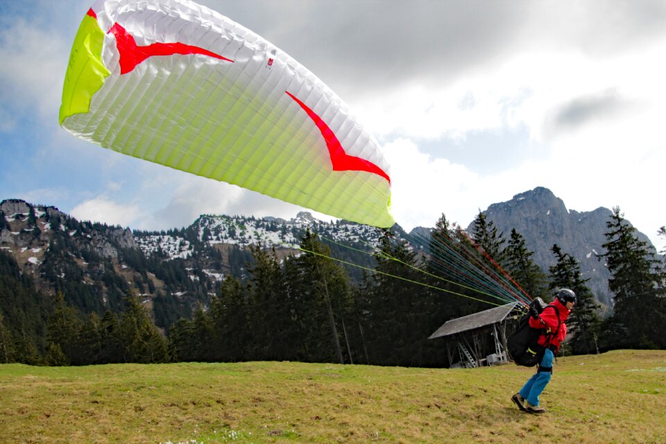 Paragliding alpine hobby
