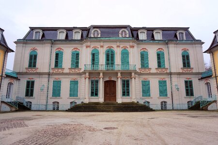 Residence building architecture