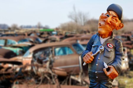 Junkyard repair job photo