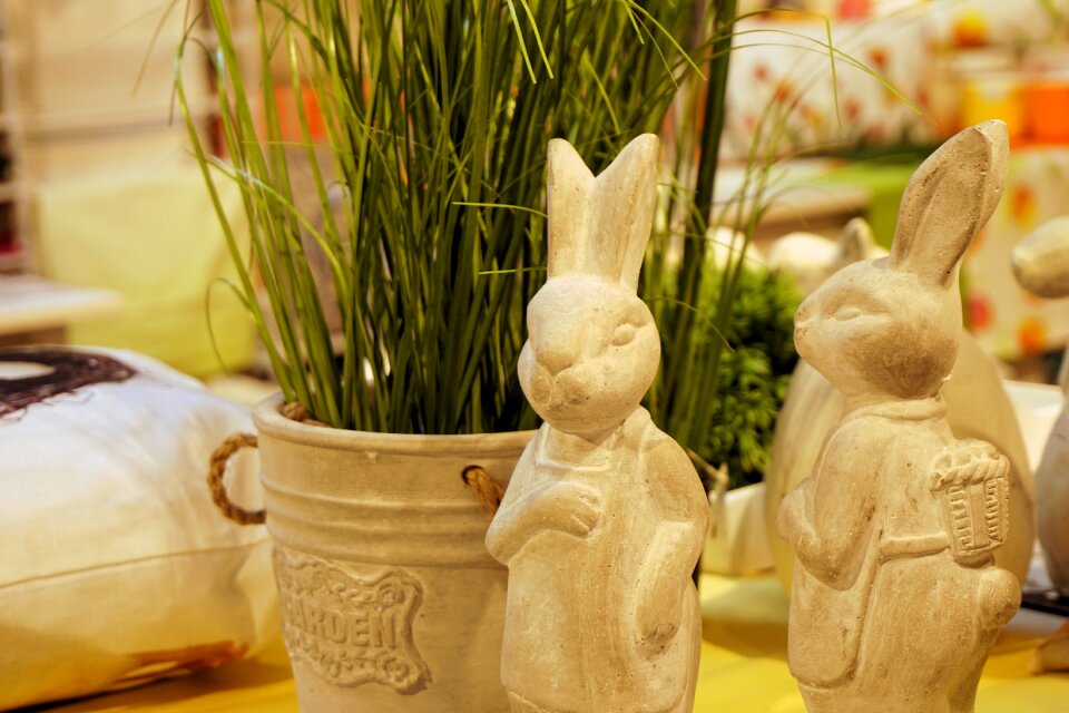 Easter bunny decorative figure