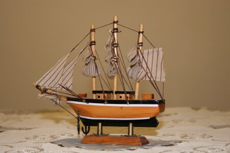 Sails transport