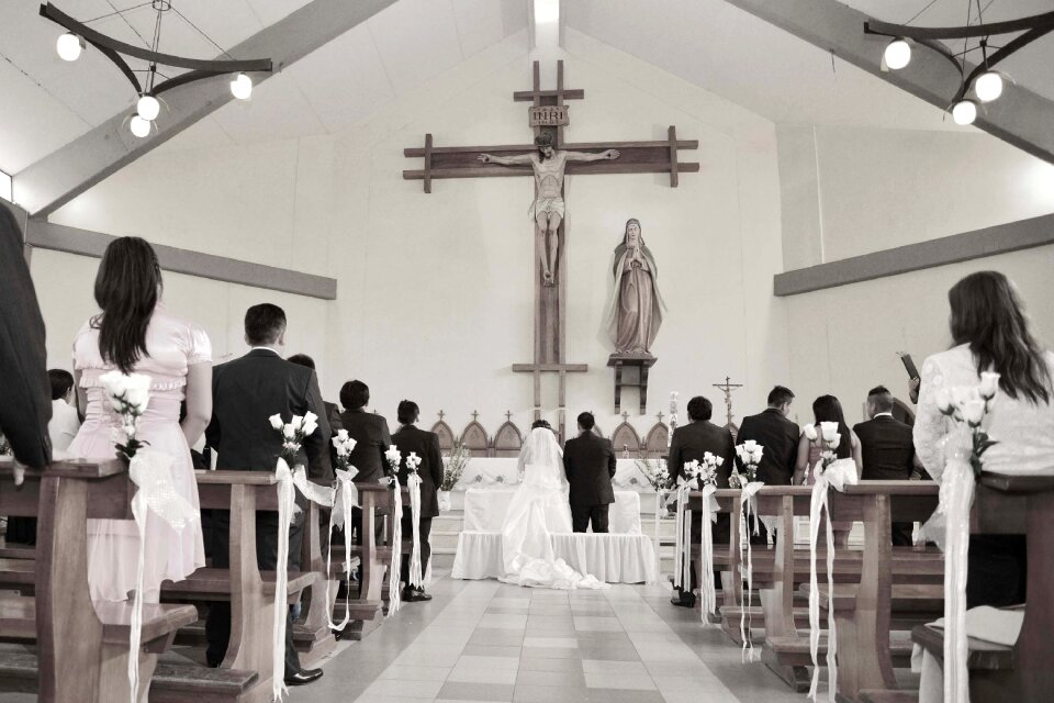 Grooms pact commitment