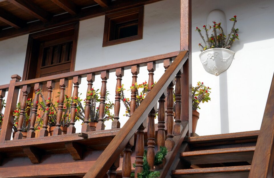 Staircase railing stair step