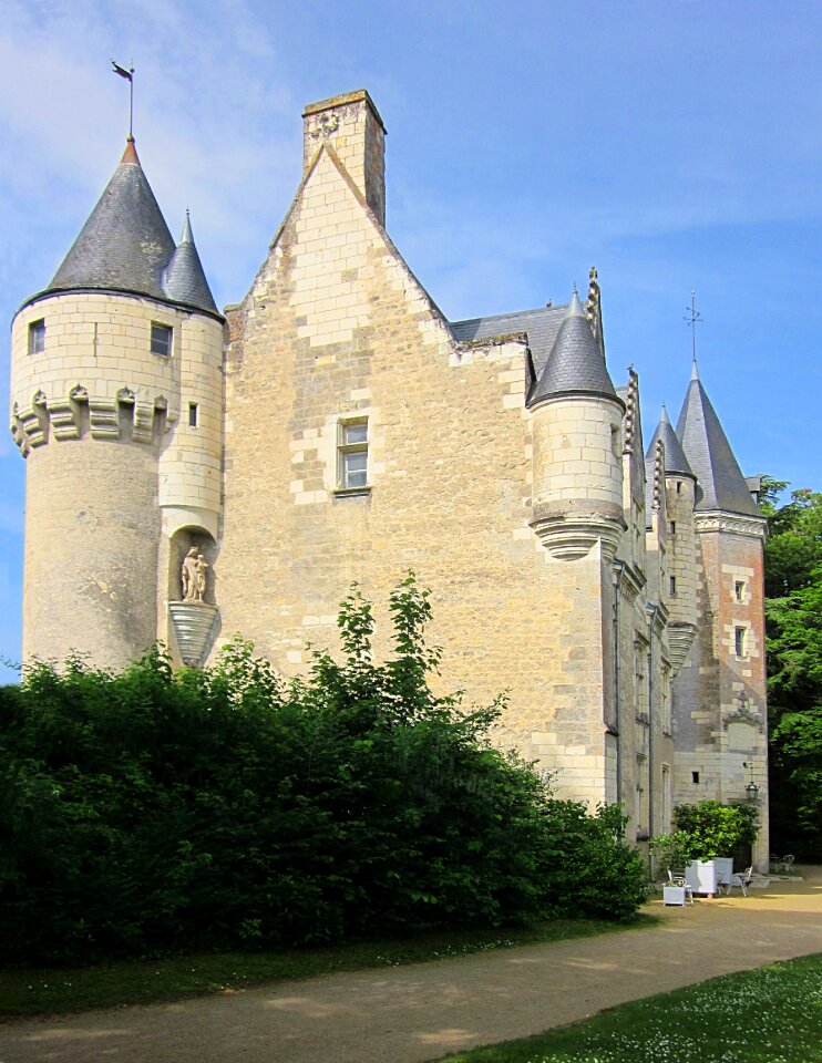 Mansion castle palace
