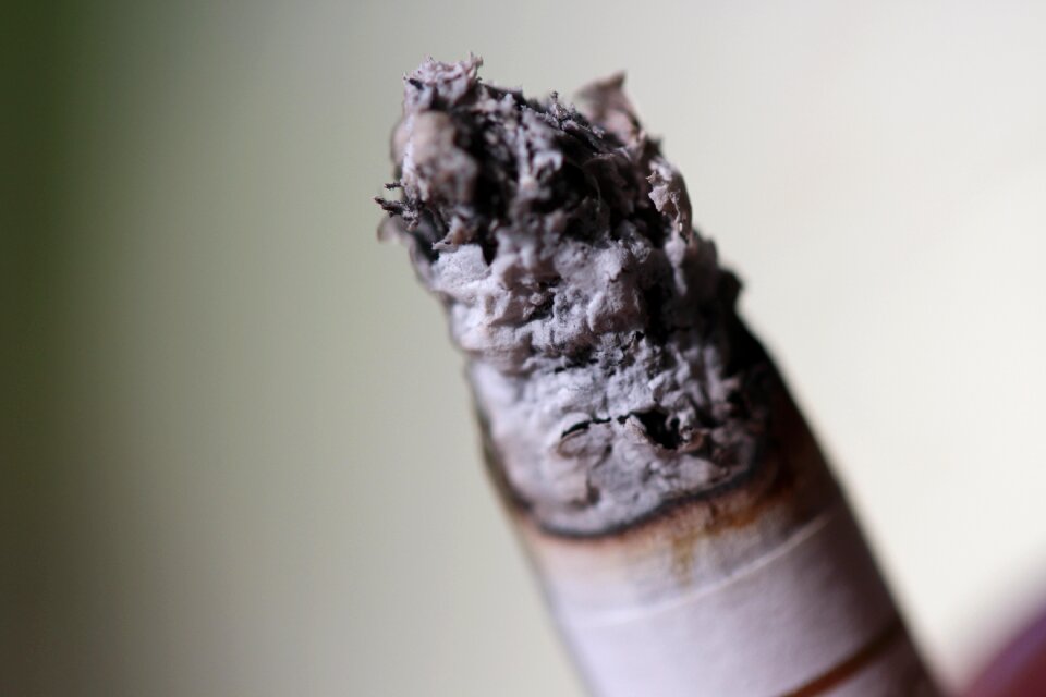 Tilt cigarette butts smoking