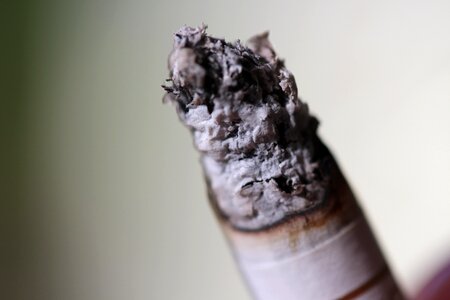 Tilt cigarette butts smoking