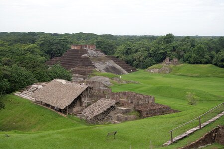Prehispanic mexico piramide photo