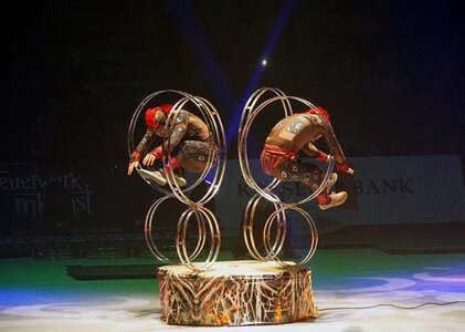 Turnkunst acrobats artists