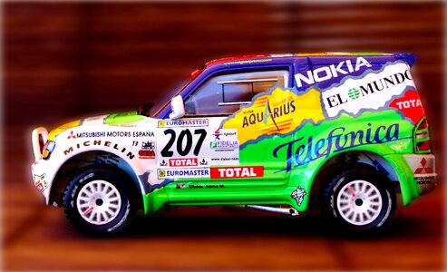 Sponsor advertising fast