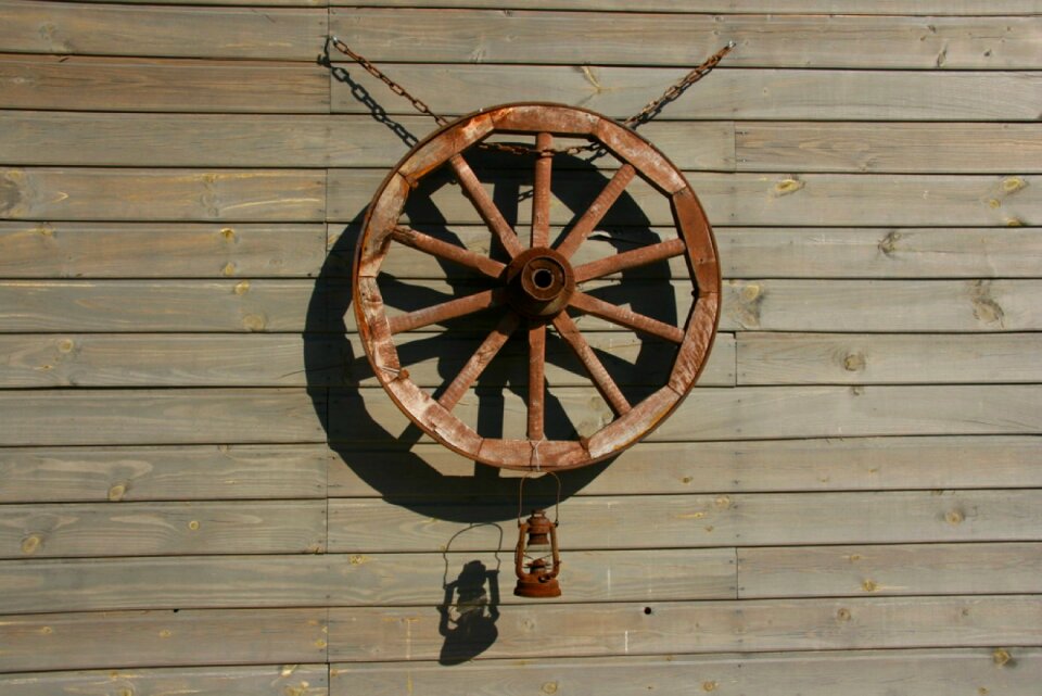 Old transport cart