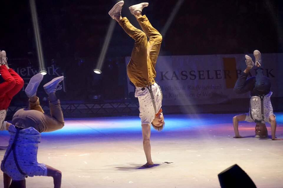 Acrobatics turnkunst acrobats