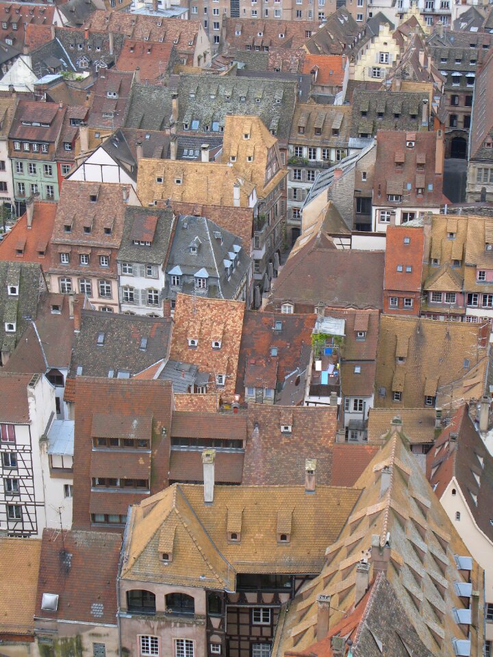 Houses winding dormer windows