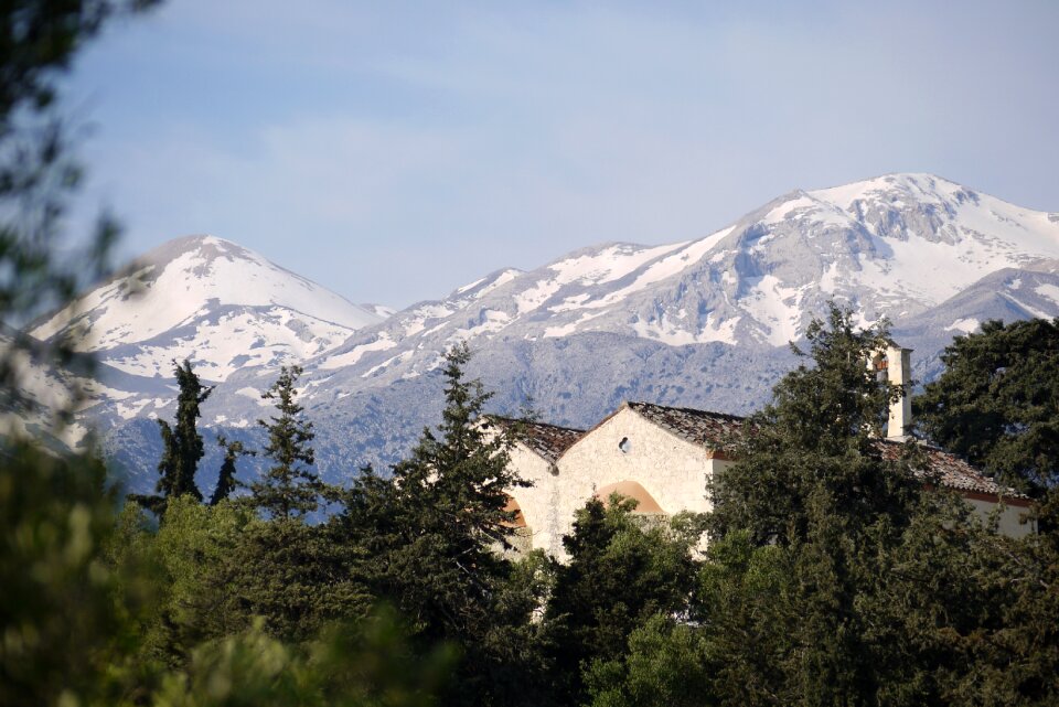 Nature peaks church