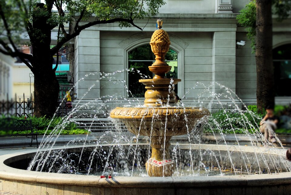 Shamian island french concession fountain