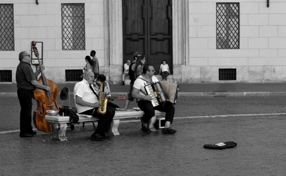 Rome buskers vacations