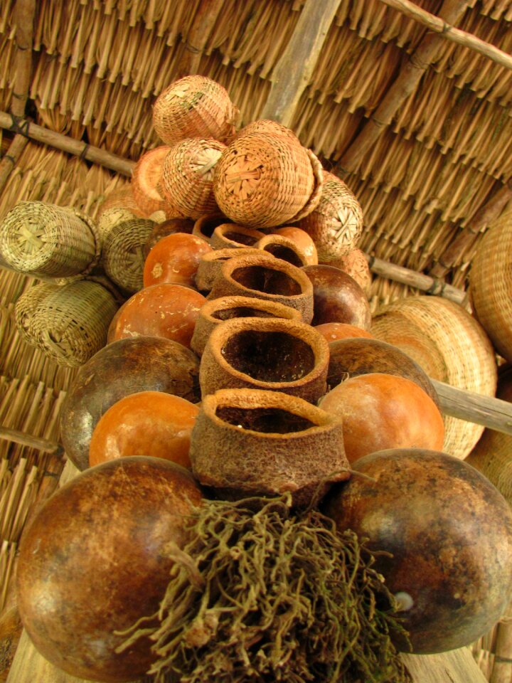 Handmade scores straw baskets