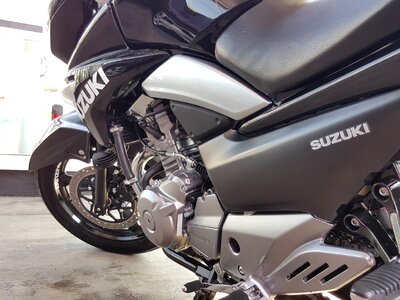 Suzuki sport motorcycle photo