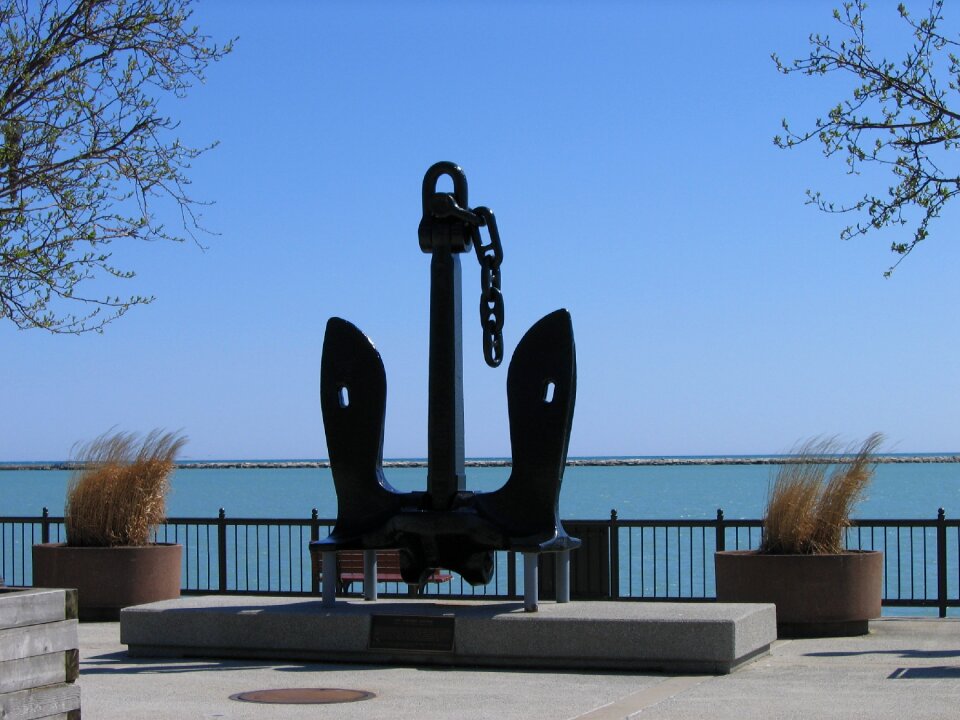 Waterfront lake city