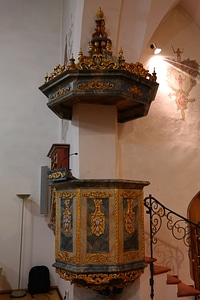 Protestant er singing art treasure