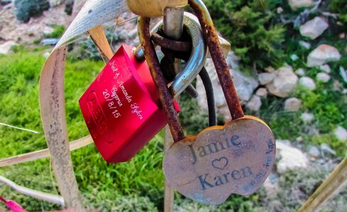 Love padlock photo