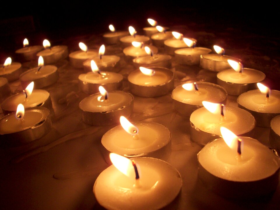 Tea lights fire candlelight