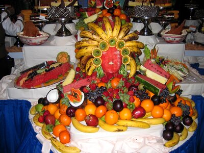 Dining banquet fruit