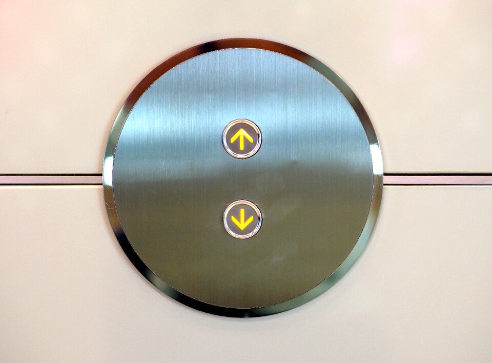 Elevator control travel