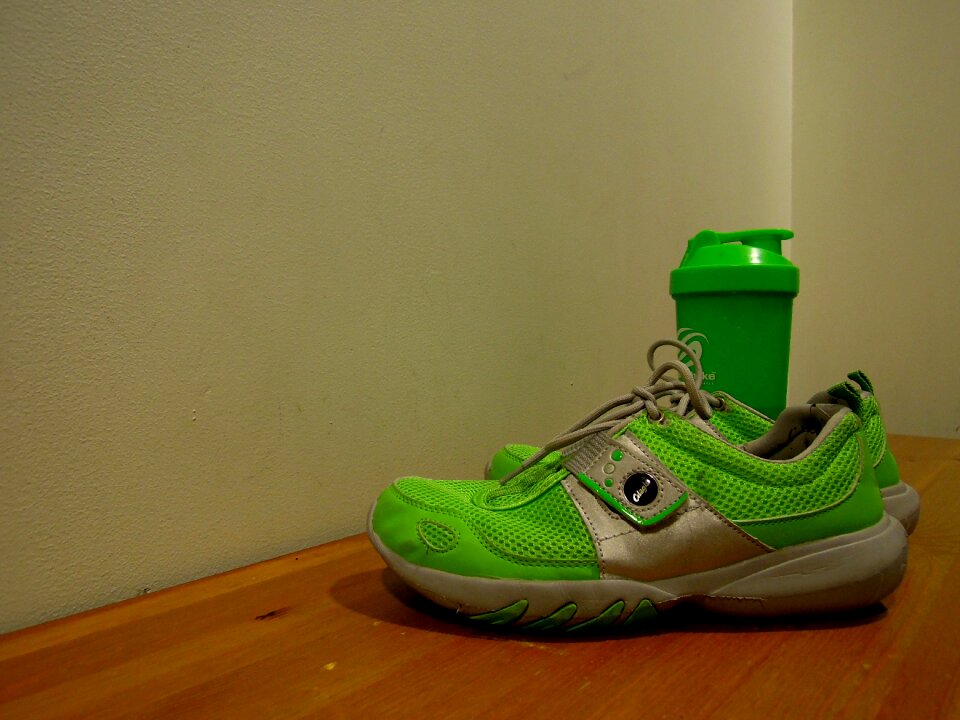 Beverage bottle hall training