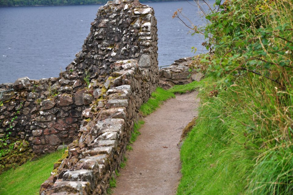 Castle the ruins of the scotland