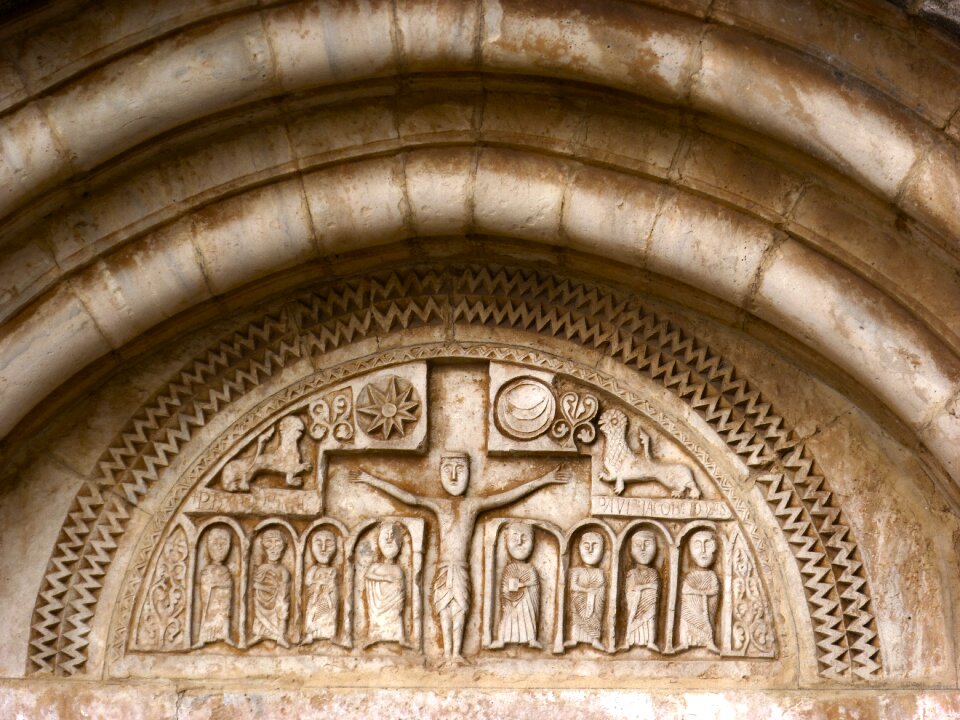 Pantocrator relief siurana