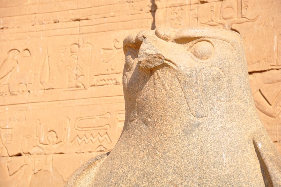 Nile travel egyptian temple