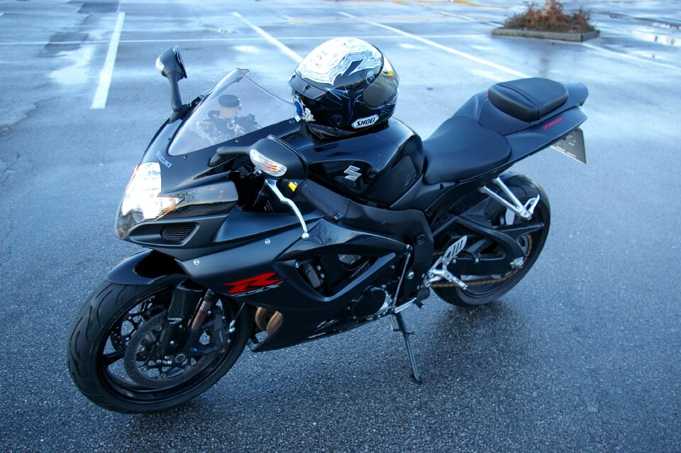 Side view k7 black