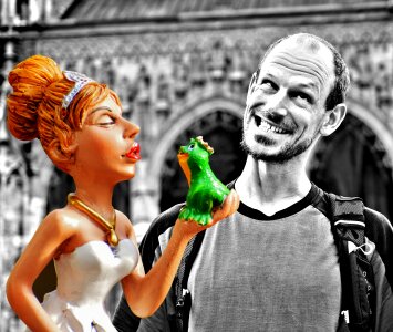 Kiss frog funny