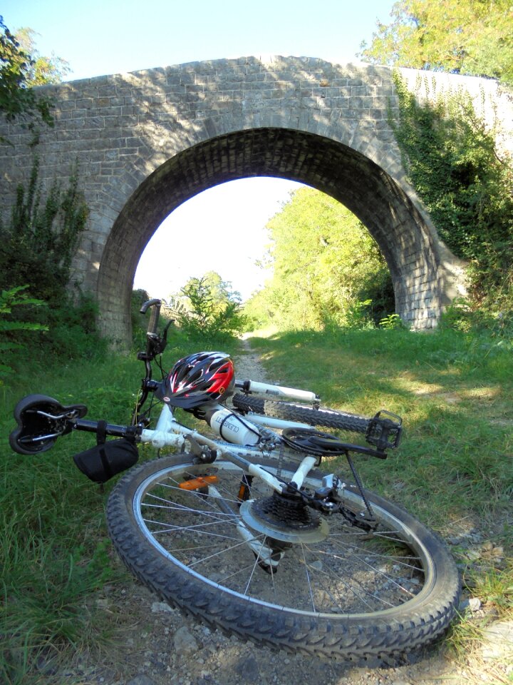 Bike bridge sport