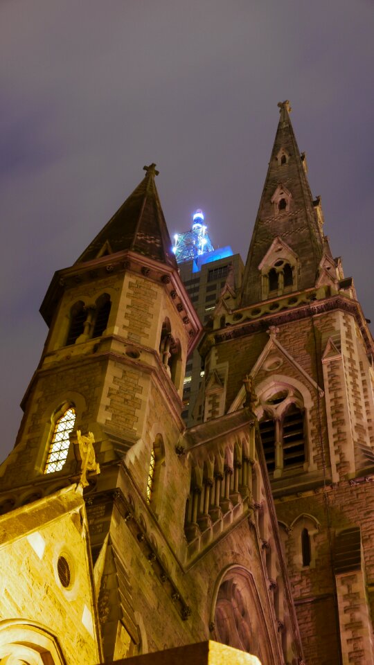 Night melbourne cathedral