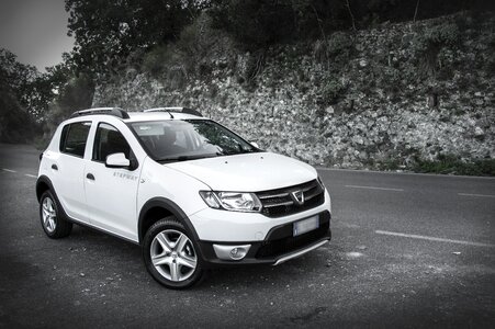 White machine car
