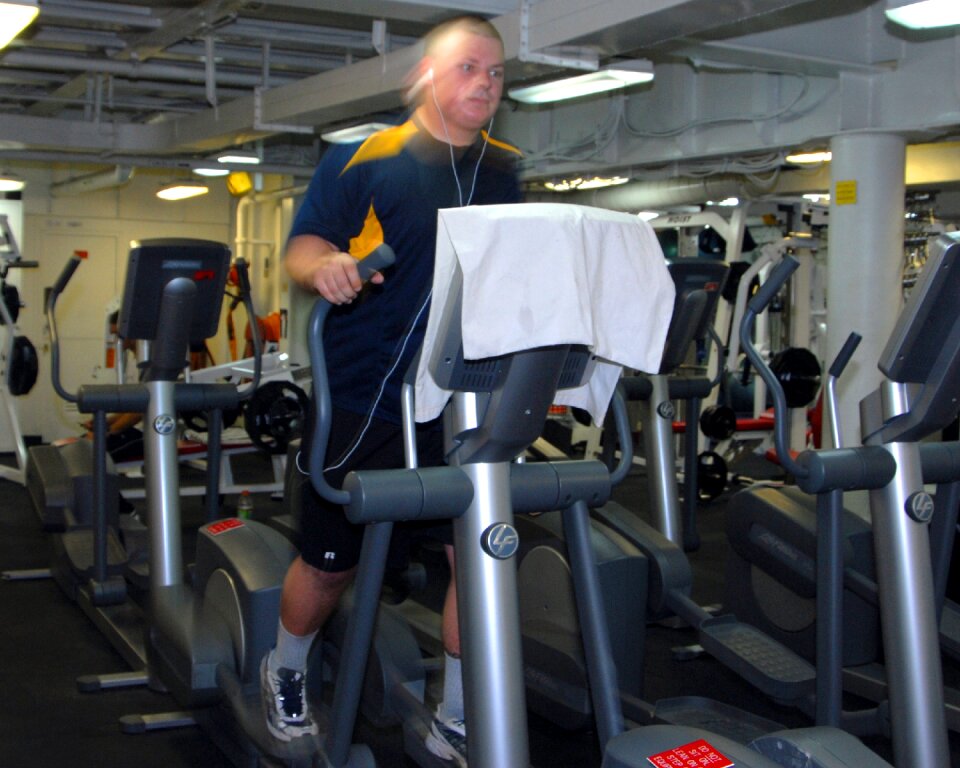 Elliptical bike cardio training equipment