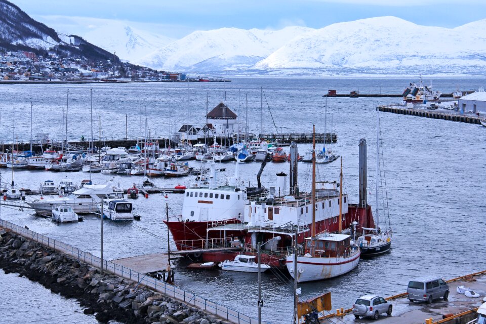 Habour mountain cloud