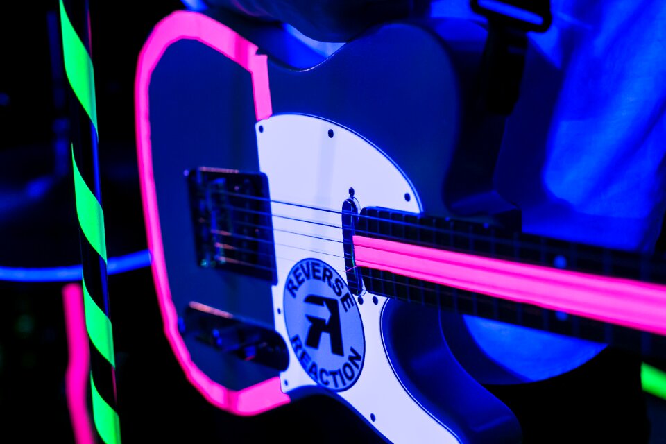 Lighting music instrument