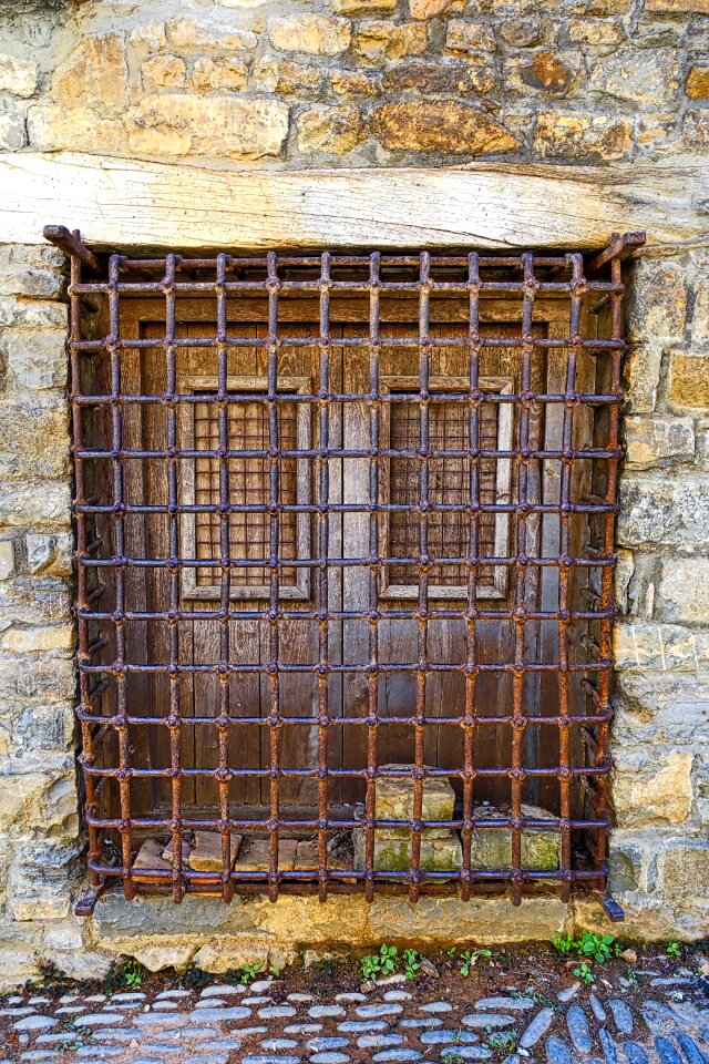 Ironwork defence protection
