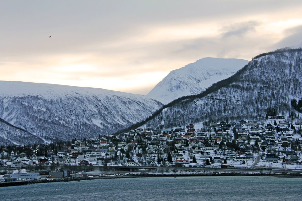 Habour mountain cloud